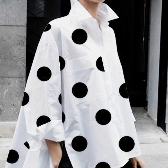 Polka Dot Print Dipped Hem Casual Button Front Long Sleeve Blouse - Picture 2 of 6